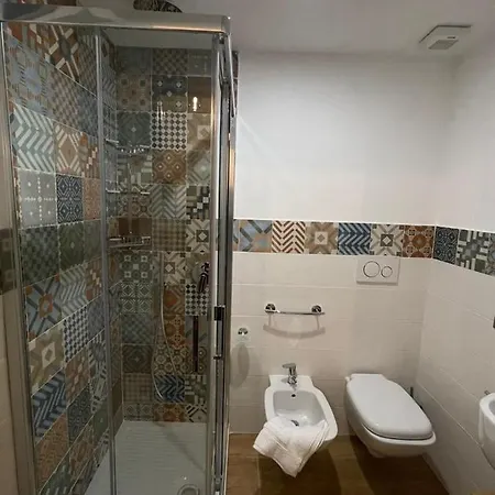 Casa Vacanze Al Trenta3 Marsala Exterior foto