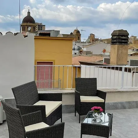 Casa Vacanze Al Trenta3 Marsala Exterior foto